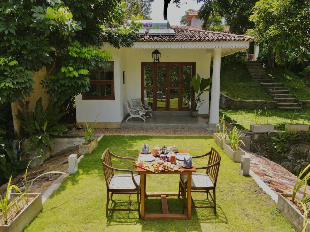 The Jungle Loft Galle Exterior photo